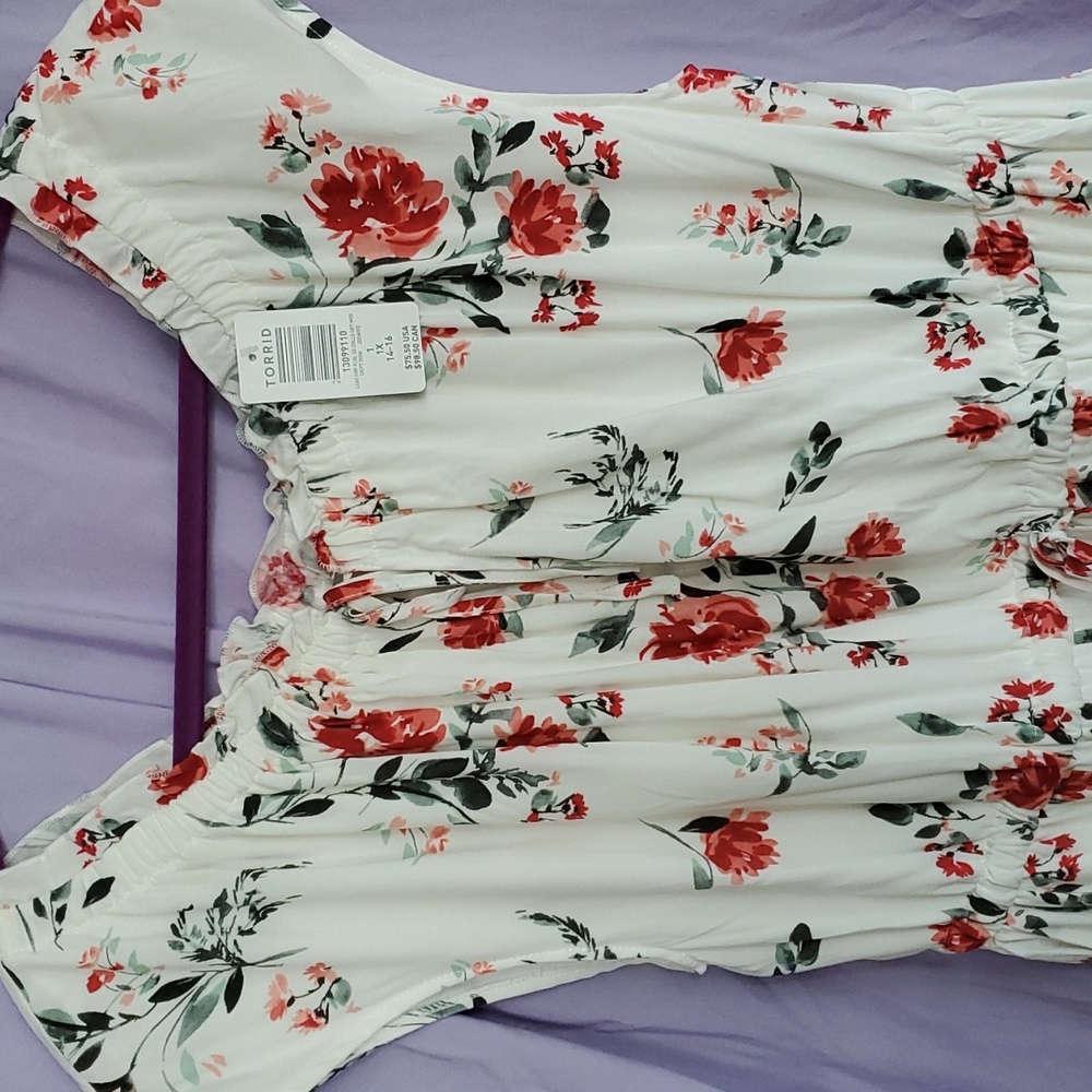 Torrid ivory floral peasant dress size 1